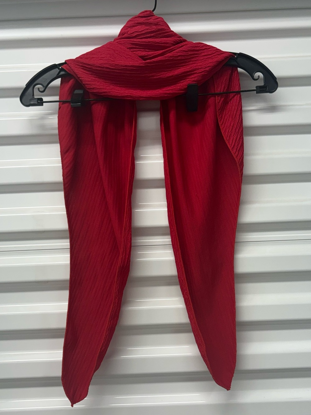 Red Crinkle Lightweight Rectangle Scarf Wrap for Women, Solid Pattern, Versatile